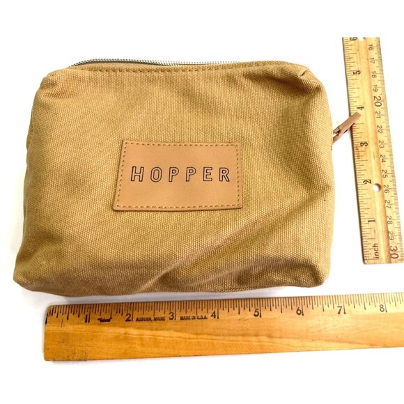 Hooper JetBlue Mint (2017)Amenity Kit with Eye Mask and Samples 76a - Picture 1 of 5